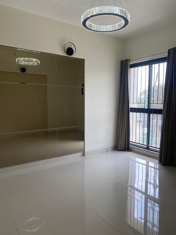 Room in 2 BHK Apartment at Kumar Princetown, Undri – for Sale