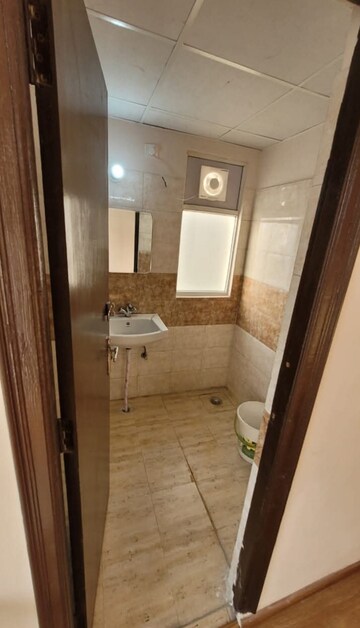 Bathroom in 2 BHK Apartment at Amrapali Golf Homes, Sector 4, Greater Noida – for Rent