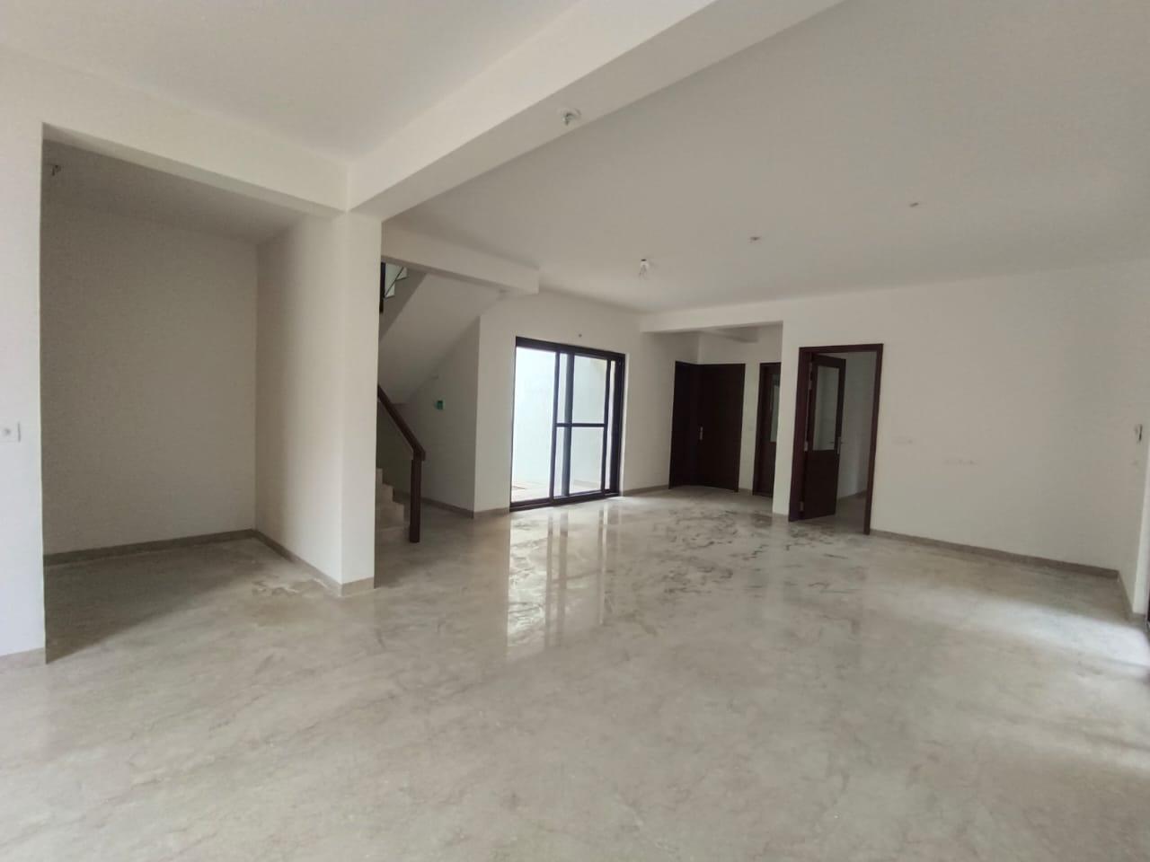 4 BHK + Study Room Villa For Sale in Adarsh Palm Acres