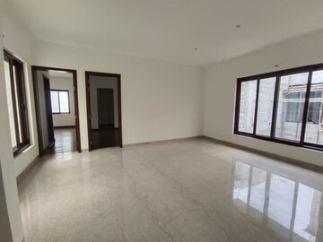 Room in 4 BHK Villa at Adarsh Palm Acres, Huttanahalli – for Sale