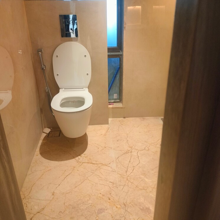 Bathroom, tryksha-ananya 3 Bedroom 1650 Sq.Ft. Apartment In Juhu Mumbai 7958819