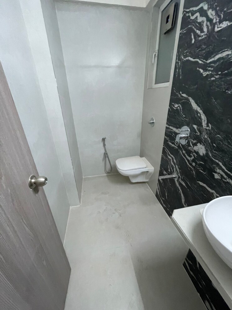 Bathroom, unique-ivana 1 Bedroom 680 Sq.Ft. Apartment In Mira Road Thane 7958801