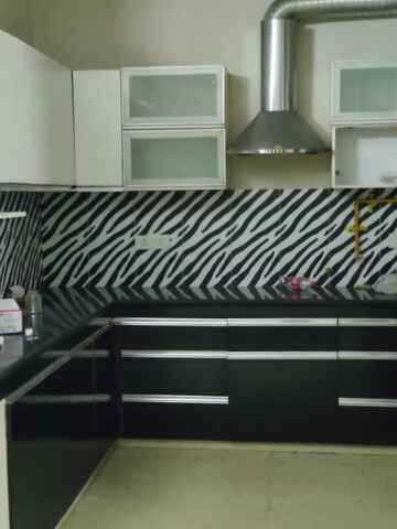 Bedroom in 3 BHK Builder Floor at Uppal Southend, Sector 49 – for Rent