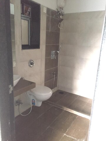 Attached Bathroom in 3 BHK Apartment at Hubtown Hillcrest, Andheri East – for Sale