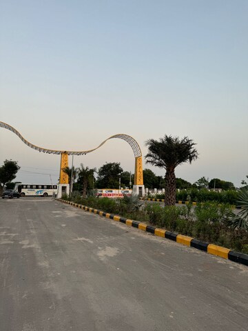  Plot – Exterior View View at Mahal Road - for Sale