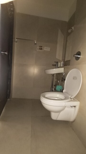 Attached Bathroom in 1 BHK Apartment at Conwood Astoria, Goregaon East – for Rent
