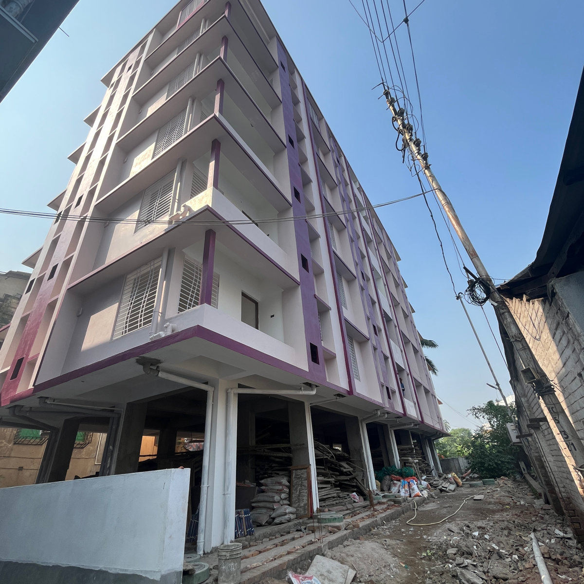 2 BHK + Pooja Room Apartment For Sale in Lake Town