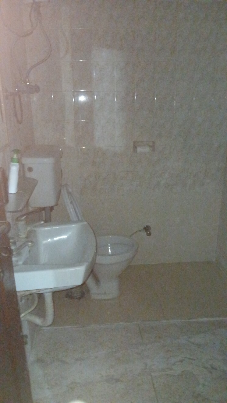 Master Bedroom, bhagirathi-sehkari-awas 2.5 Bedroom 1250 Sq.Ft. Apartment In Sector 62 Noida 7959098