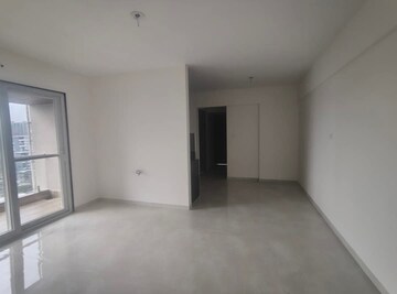 Room in 2 BHK Apartment at Utsav 51 Balewadi Residences, Balewadi – for Rent