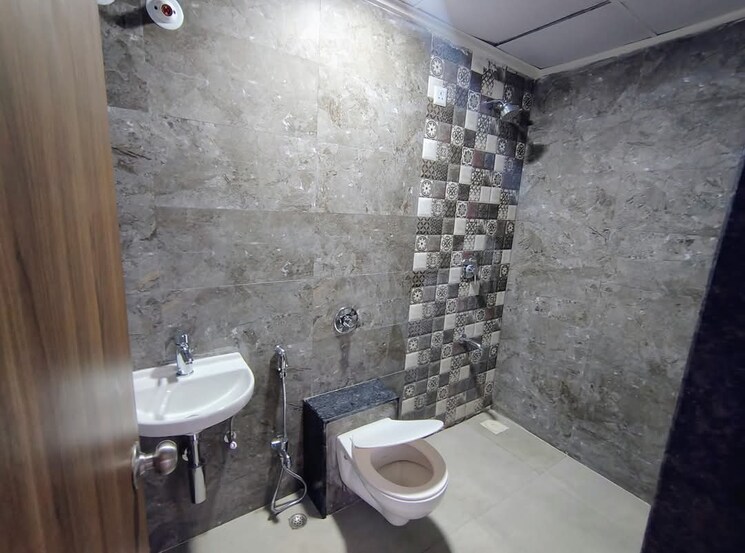 Bathroom, utsav-51-balewadi-residences 2 Bedroom 708 Sq.Ft. Apartment In Balewadi Pune 7959096