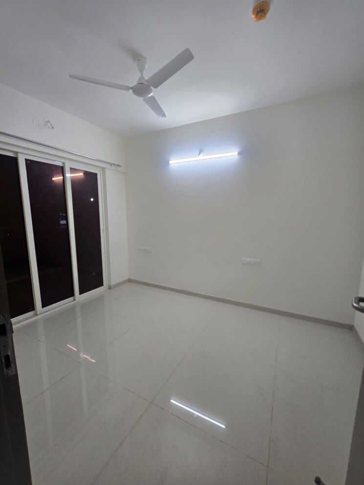 undefined, paranjape-trident-towers 2 Bedroom 750 Sq.Ft. Apartment In Wakad Pune 7959126