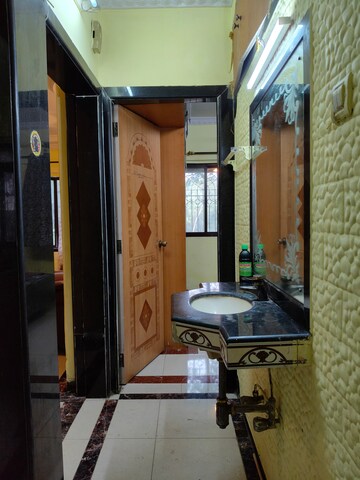 Room in  Pg at Gokuldham Colony – for Rent
