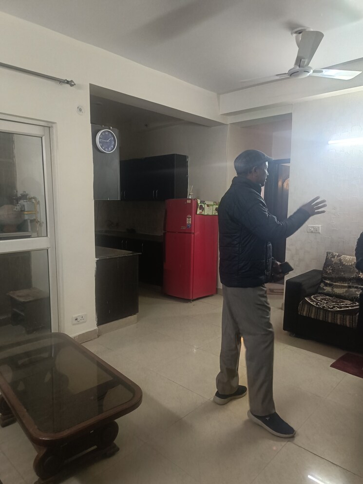 Living Room, amrapali-silicon-city 2 Bedroom 1075 Sq.Ft. Apartment In Sector 76 Noida 7959153