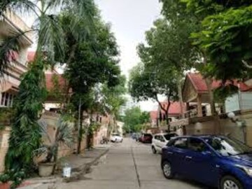5 BHK Villa – Exterior View View at Satellite - for Sale