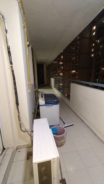 Master Bedroom in 4 BHK Apartment at Aditya Urban Casa, Sector 78 – for Rent