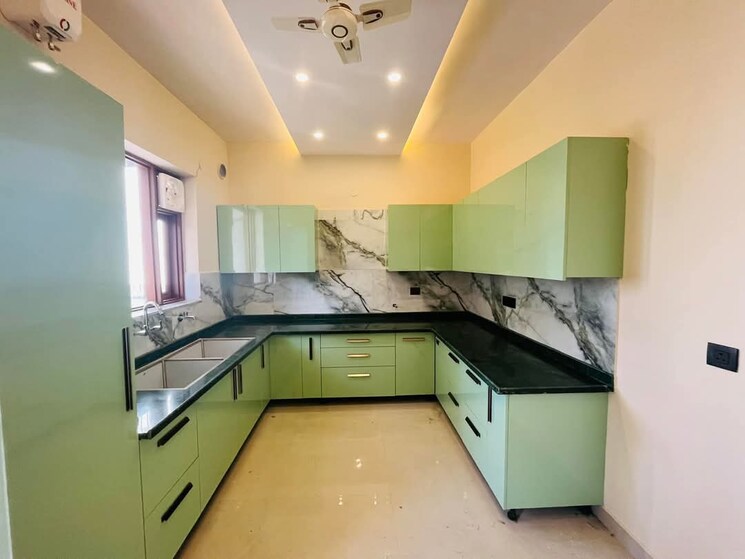 Kitchen, sector 41 3 Bedroom 1800 Sq.Ft. Builder Floor In Sector 41 Faridabad 7959179
