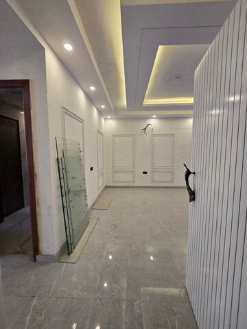 Bathroom in 4 BHK Builder Floor at Sector 41 – for Sale
