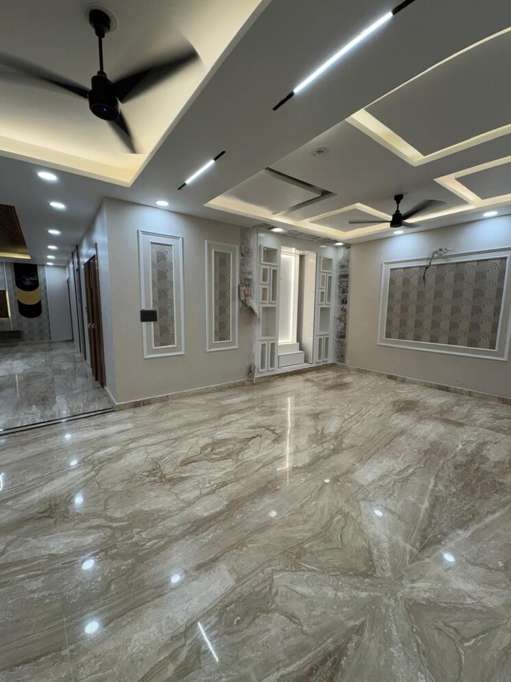 Room, sector 42 4 Bedroom 3100 Sq.Ft. Builder Floor In Sector 42 Faridabad 7959193