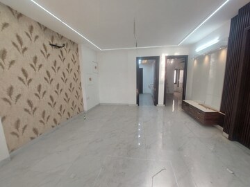 Living Room in 3 BHK Builder Floor at Gujranwala Town – for Sale