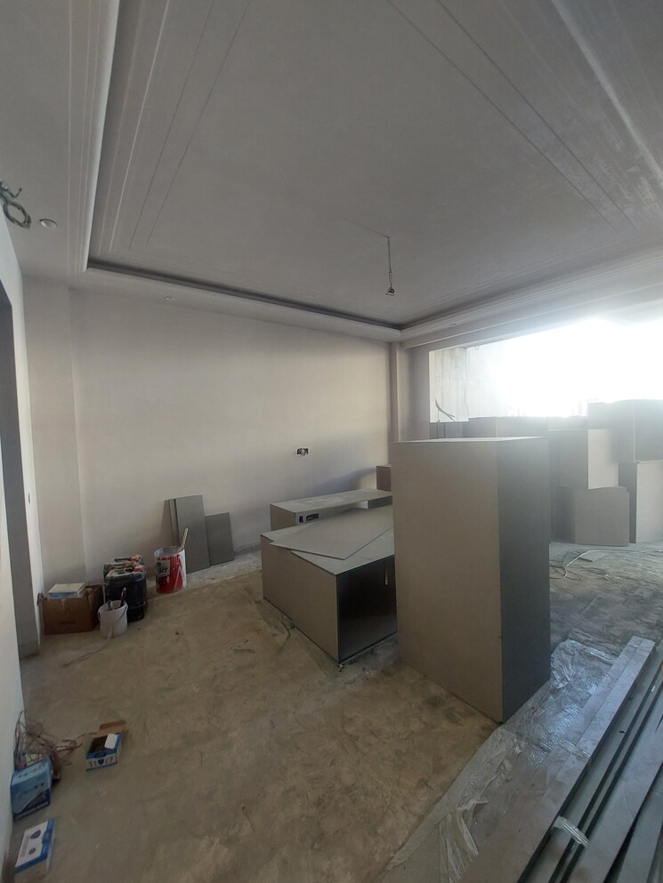 Master Bedroom, model town phase 2 5 Bedroom 4050 Sq.Ft. Builder Floor In Model Town Phase 2 Delhi 7959222