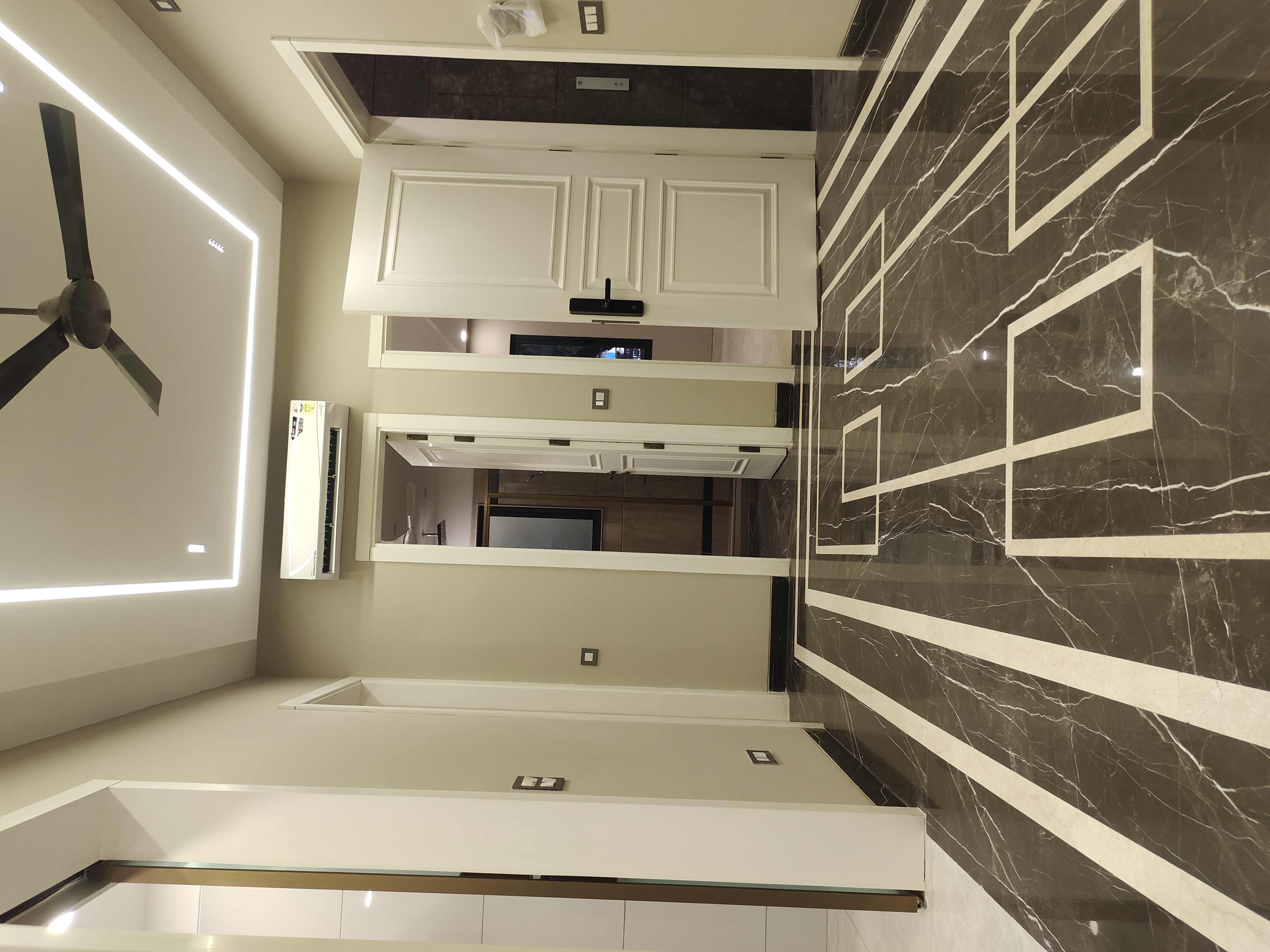 3 BHK + Servant Room Builder Floor For Sale in Nehru Enclave