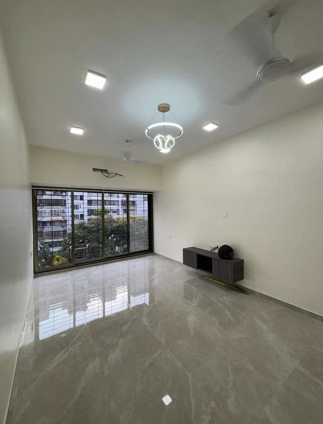 1 BHK 600 Sq.Ft. Apartment in Shiv Sagar Apartment CHS