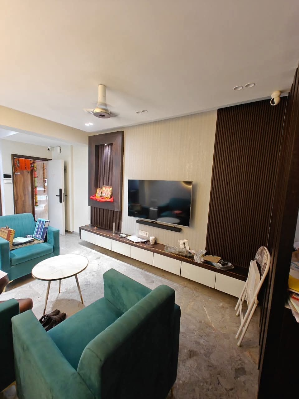 1 BHK Apartment For Sale in Evershine Millenium Paradise