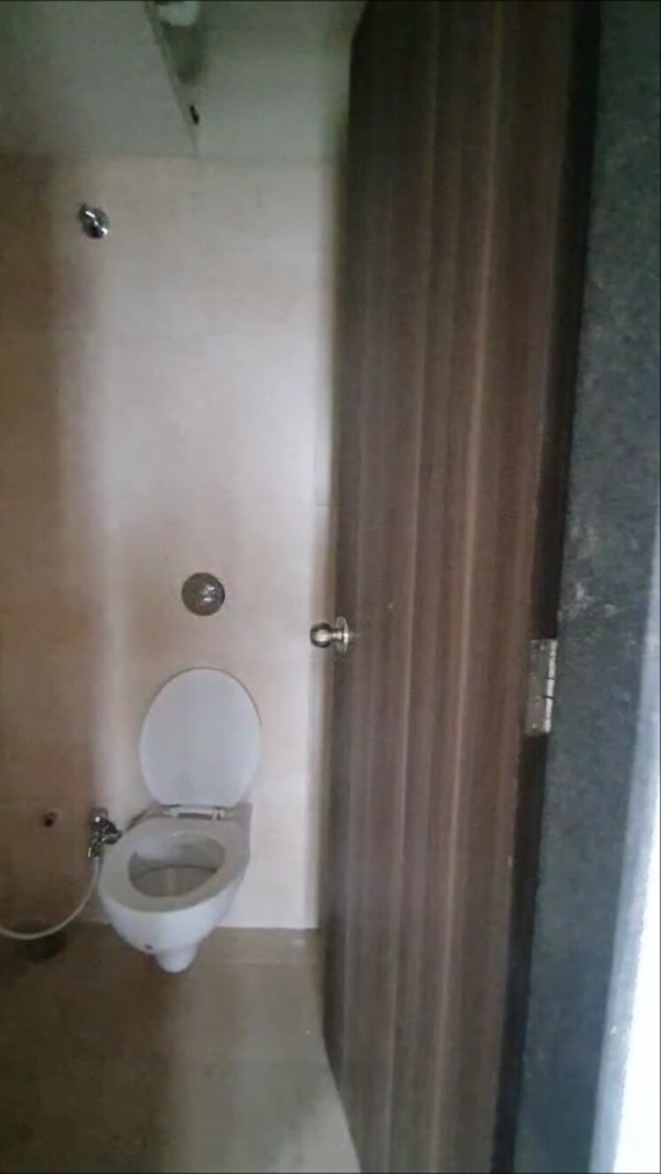 Bathroom, prathmesh-heights-virar 2 Bedroom 530 Sq.Ft. Apartment In Virar West Palghar 7959258