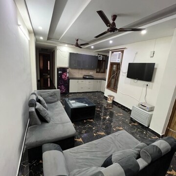 3 BHK Builder Floor For Rent in Panchsheel Vihar