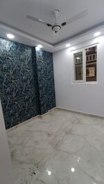 2.5 BHK + Pooja Room 60 Sq.Yd. Builder Floor in King Properties 