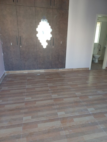 Furnished Amenities in 3 BHK Apartment at UPAVP Bhagirathi Enclave, Raebareli Road – for Rent