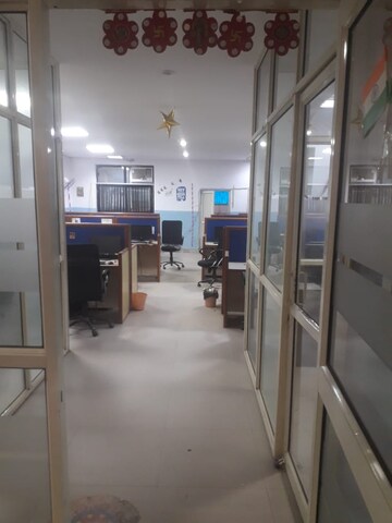 Parking in  Office Space at ARV Park, Sector 63 – for Rent