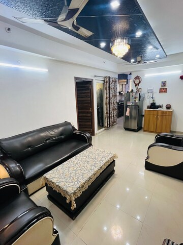 3 BHK Apartment For Sale in Windsor Paradise 2, Raj Nagar Extension