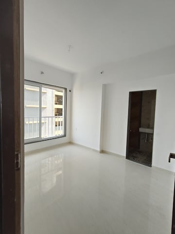 Room in 1 BHK Apartment at Triveni Crown, Kalyan West – for Sale