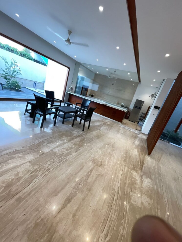 Gym, greater mohali 6 Bedroom 500 Sq.Yd. Independent House In Greater Mohali Mohali 7959478