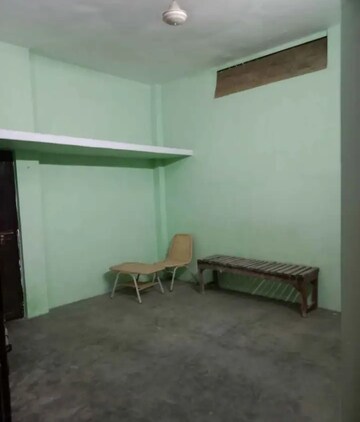 1 BHK Villa For Rent in Aliganj