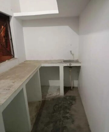 Kitchen in 1 BHK Villa at Aliganj – for Rent