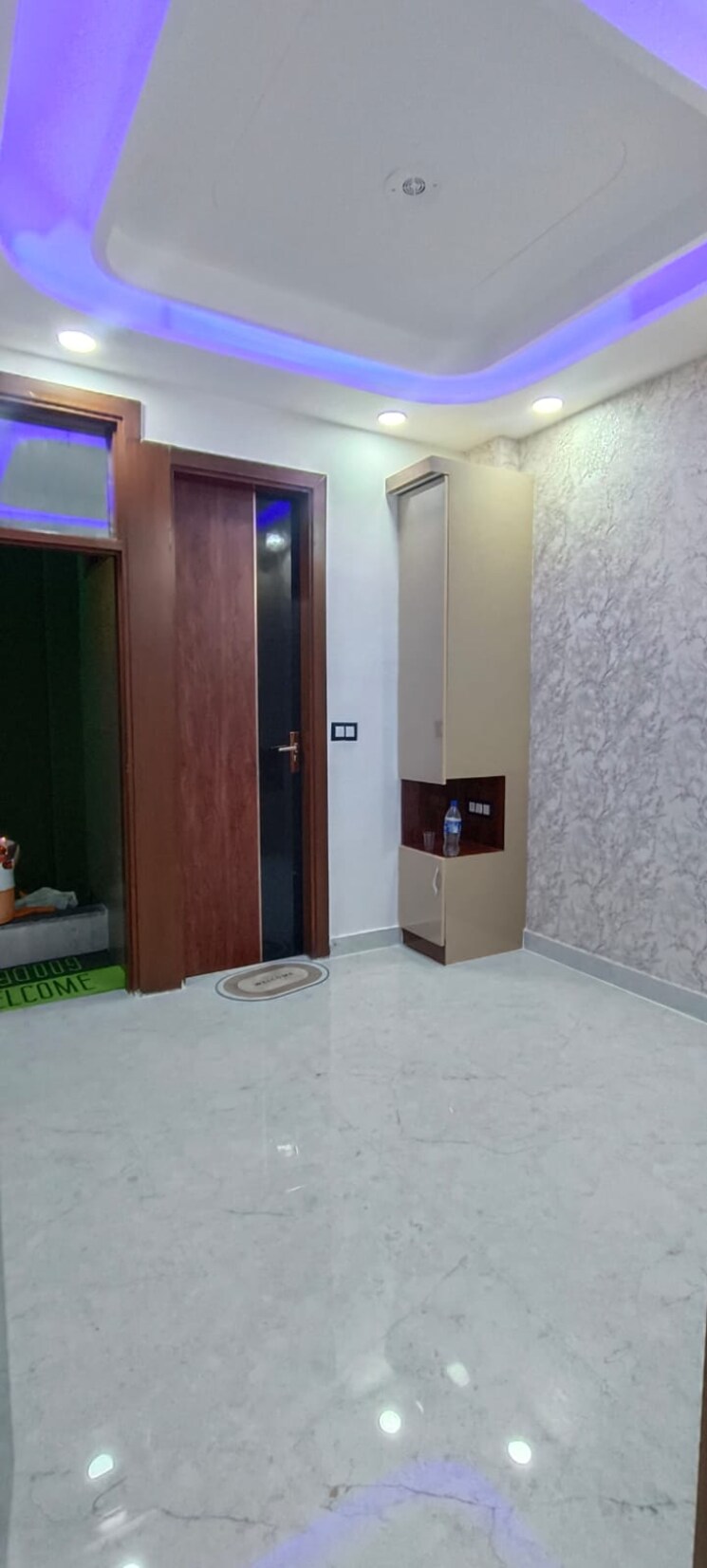 Room, dwarka mor 2 Bedroom 550 Sq.Ft. Builder Floor In Dwarka Mor Delhi 7959541