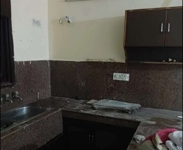Kitchen in 2 BHK Builder Floor at Sector 48 – for Rent