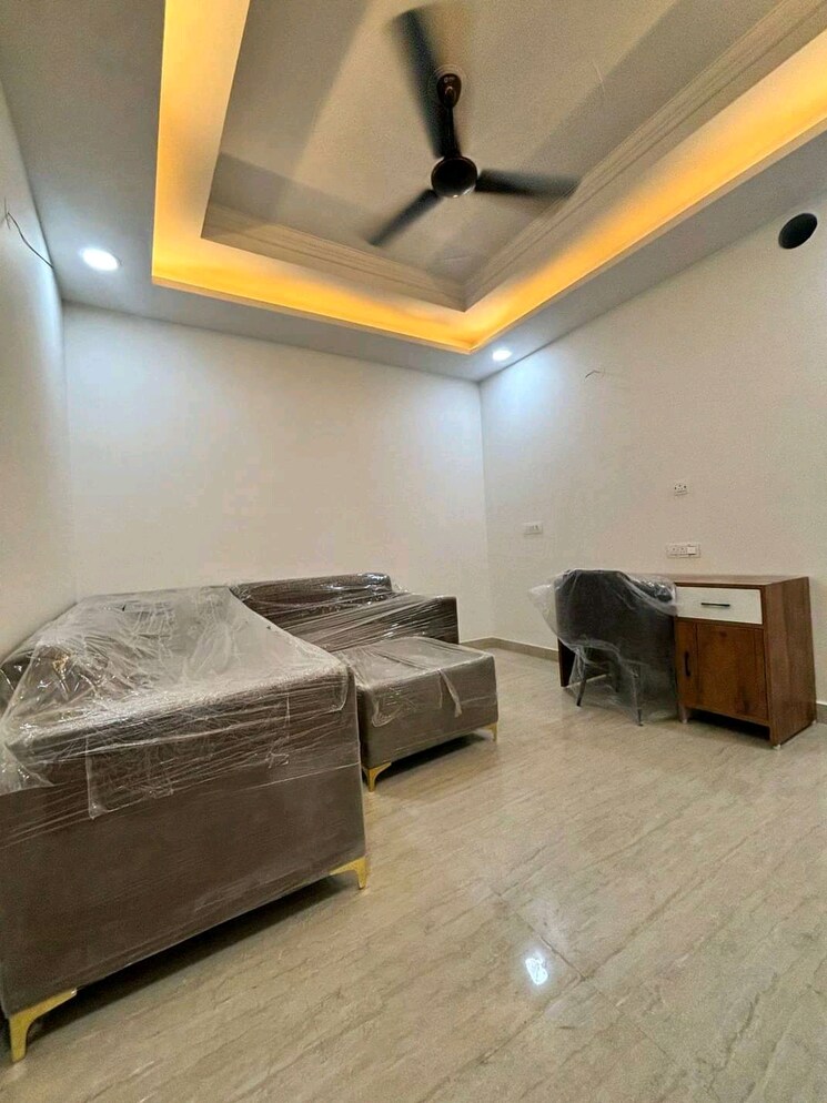 Living Room, saket 1 Bedroom 500 Sq.Ft. Builder Floor In Saket Delhi 7959623