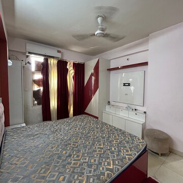 Bedroom in 3 BHK Apartment at Tulip White, Sector 69 – for Rent