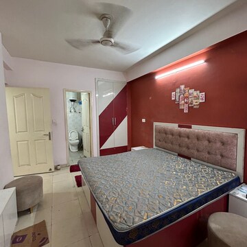 Bedroom in 3 BHK Apartment at Tulip White, Sector 69 – for Rent