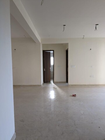 Room in 4 BHK Apartment at Salcon The Verandas, Sector 54 – for Sale