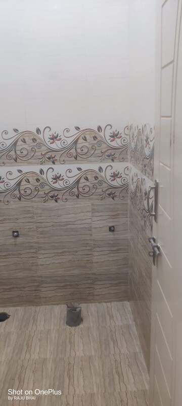 Bathroom in 6 BHK Independent House at Nri Layout – for Sale