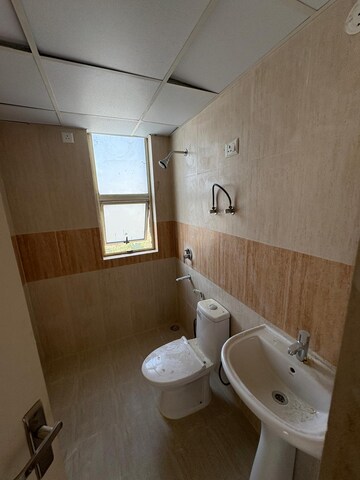 Bathroom in 2.5 BHK Apartment at Imperia Esfera, Sector 37c – for Sale