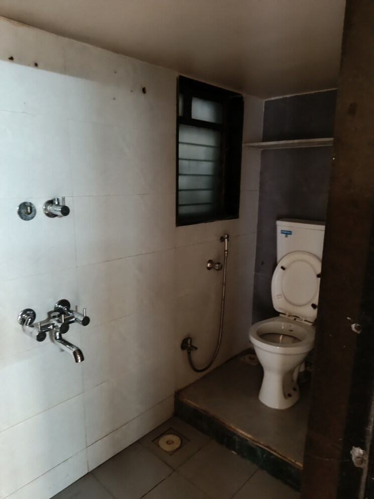 Bathroom, anmol-durga-enclave 1 Bedroom 740 Sq.Ft. Apartment In Mira Road East Thane 7959867