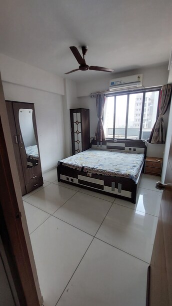 2 BHK Apartment For Rent in Vaishnodevi Circle Ahmedabad  7959872