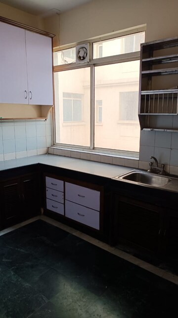 Kitchen in 3 BHK Apartment at DLF Regency Park II, Sector 27 – for Rent
