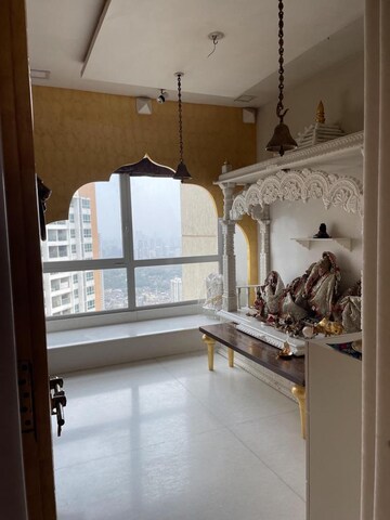 Kitchen in 2.5 BHK Apartment at DB Realty Orchid Woods, Goregaon East – for Rent