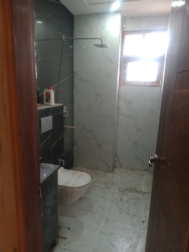 3 BHK + Servant Room Builder Floor For Sale in BPTP District